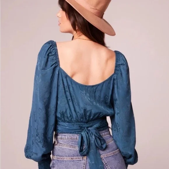 Band of the Free Camille Crossover Crop Top Teal Balloon Sleeve Smocked NWT XS - Picture 2 of 9